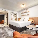 Hotel Pullman *