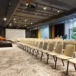 Pullman Hotel