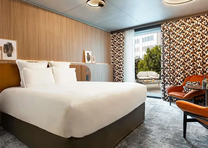 Pullman 호텔 *